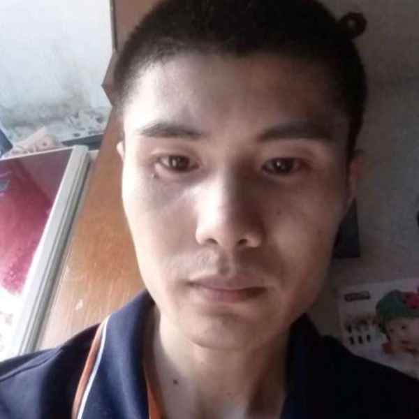 重庆43岁单身帅哥真诚找对象-吐鲁番征婚相亲网