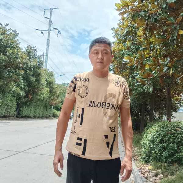 河南35岁单身帅哥真诚找对象-吐鲁番征婚相亲网