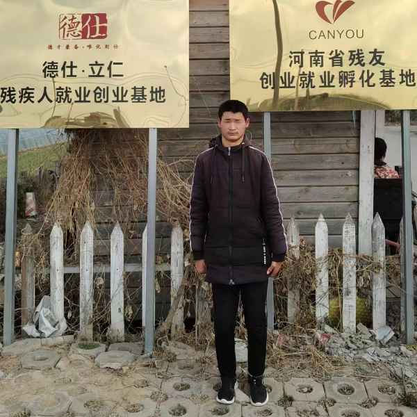 河南25岁单身帅哥真诚找对象-吐鲁番征婚相亲网