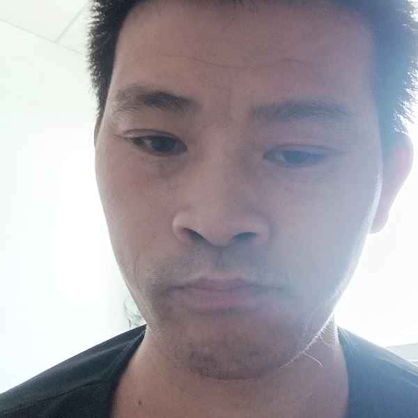 重庆41岁单身帅哥真诚找对象-吐鲁番征婚相亲网