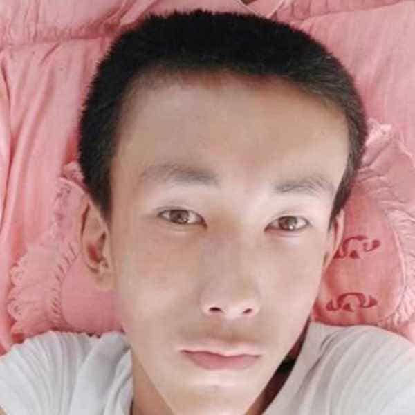 山东21岁单身帅哥真诚找对象-吐鲁番征婚相亲网