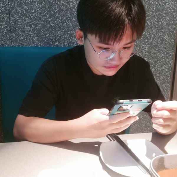 河北27岁单身帅哥真诚找对象-吐鲁番征婚相亲网