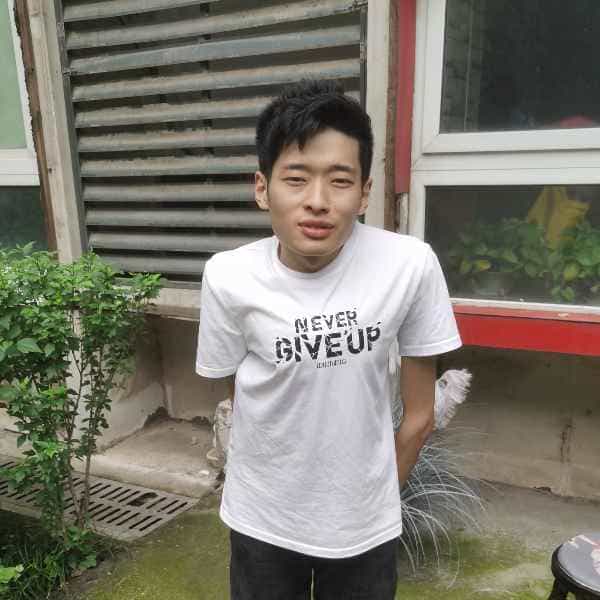 重庆34岁单身帅哥真诚找对象-吐鲁番征婚相亲网
