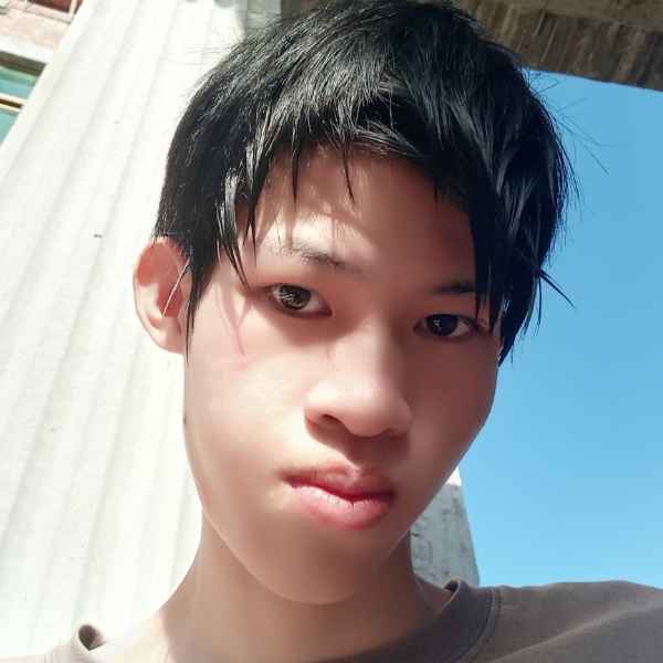 海南21岁单身帅哥真诚找对象-吐鲁番征婚相亲网