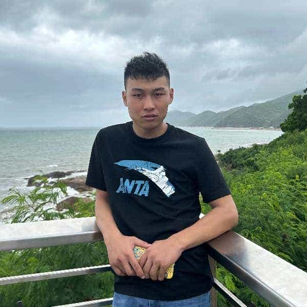 山东27岁单身帅哥真诚找对象-吐鲁番征婚相亲网