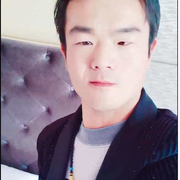 青海30岁单身帅哥真诚找对象-吐鲁番征婚相亲网