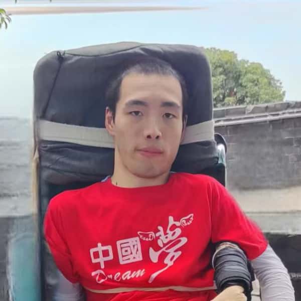 湖南29岁单身帅哥真诚找对象-吐鲁番征婚网