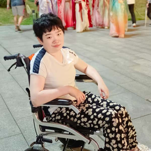 北京26岁单身美女真诚找对象-吐鲁番征婚相亲网