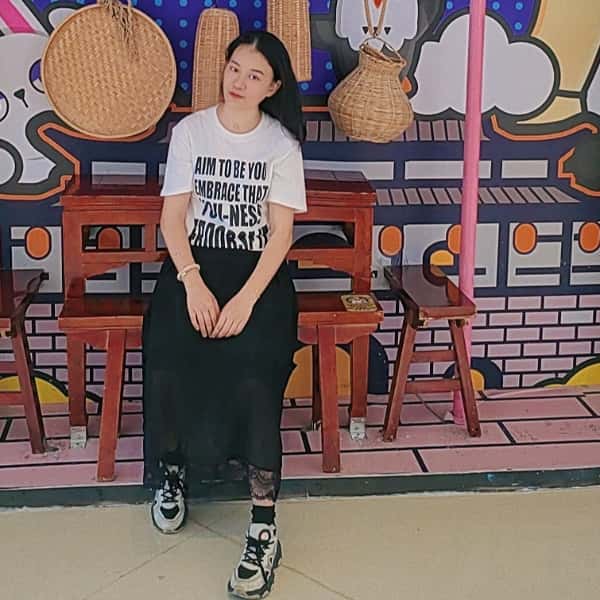 广东27岁单身美女真诚找对象-吐鲁番征婚相亲网