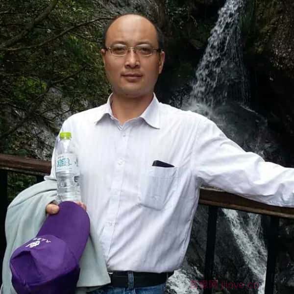 四川50岁单身帅哥真诚找对象-吐鲁番征婚相亲网