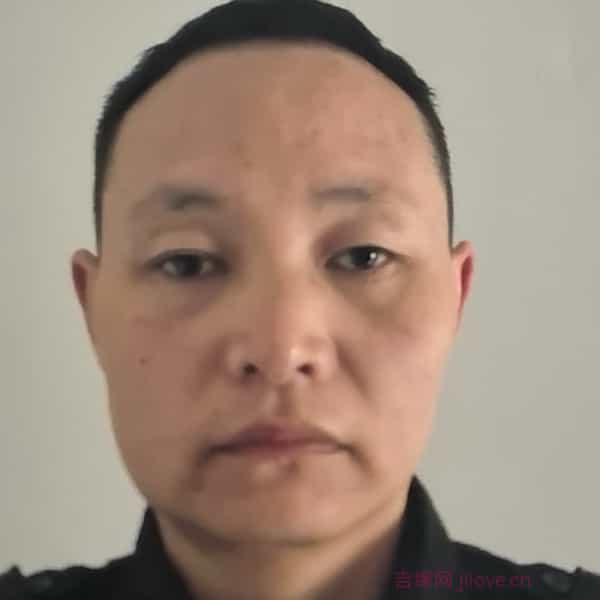青海35岁单身帅哥真诚找对象-吐鲁番征婚相亲网