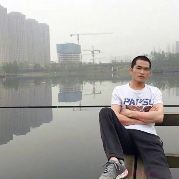 广西31岁单身帅哥真诚找对象-吐鲁番征婚相亲网