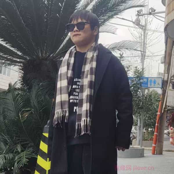 江西20岁单身帅哥真诚找对象-吐鲁番征婚相亲网