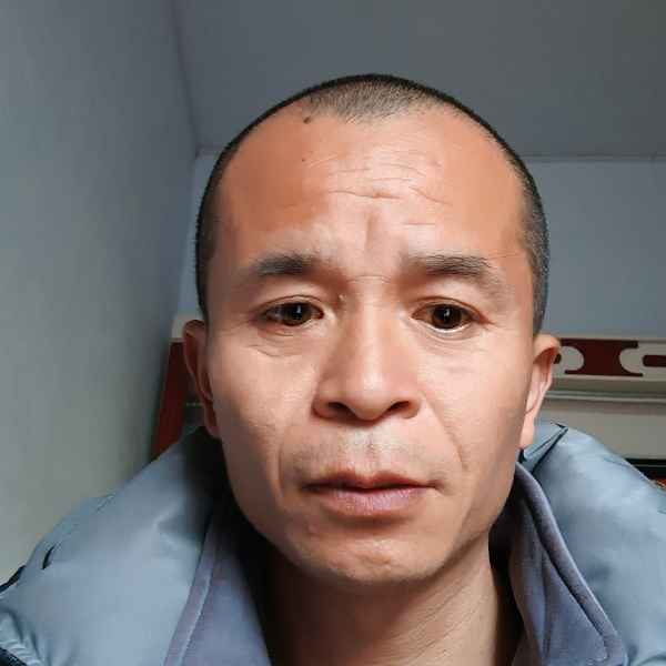 43岁岁河南单身帅哥 - 吐鲁番吉缘网