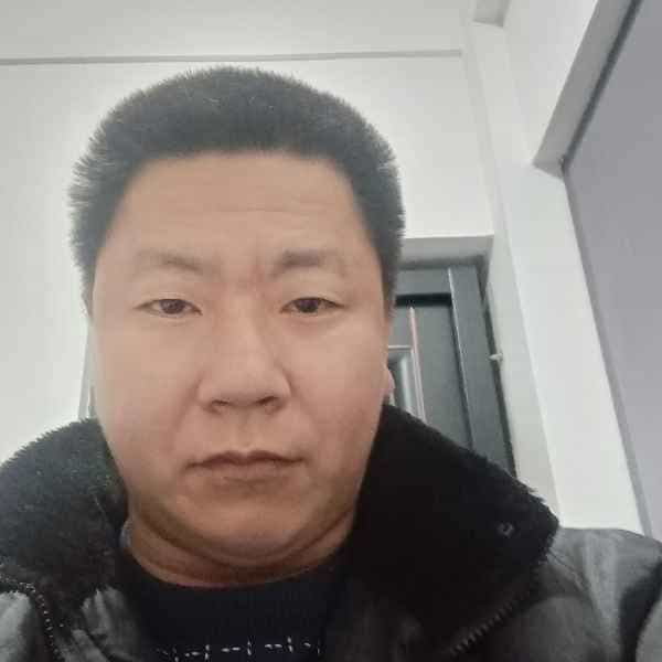 35岁岁四川单身帅哥 - 吐鲁番吉缘网
