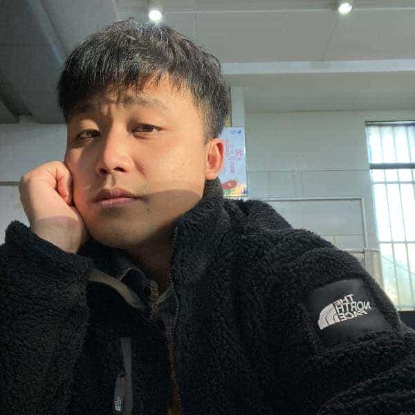 31岁岁湖南单身帅哥 - 吐鲁番吉缘网
