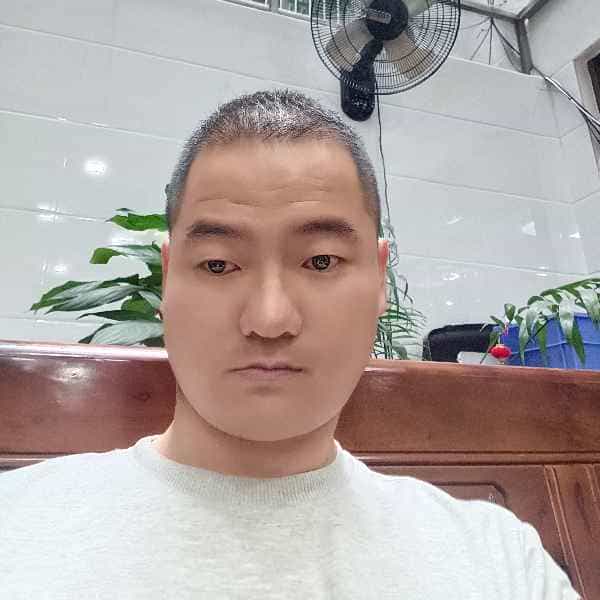 37岁岁福建单身帅哥 - 吐鲁番吉缘网