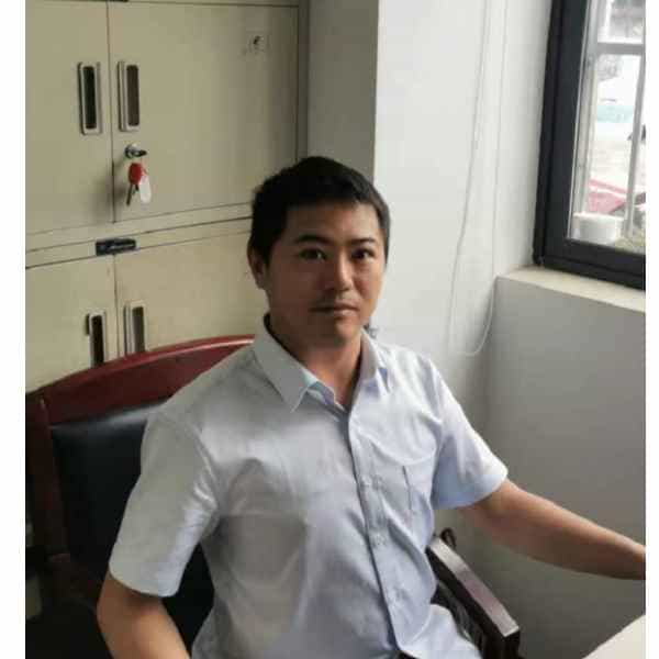 35岁岁河南单身帅哥 - 吐鲁番吉缘网