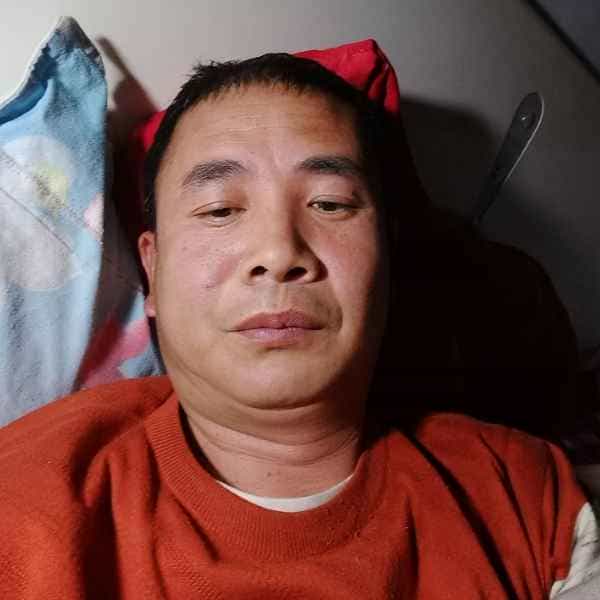 48岁岁山西单身帅哥 - 吐鲁番吉缘网