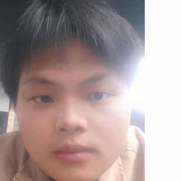 22岁岁河南单身帅哥 - 吐鲁番吉缘网