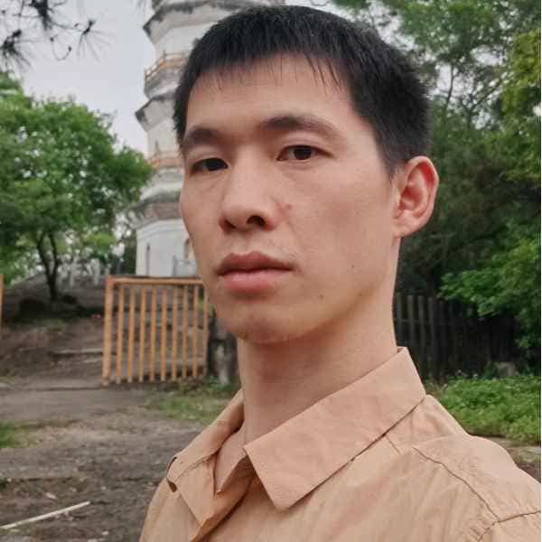 33岁岁四川单身帅哥 - 吐鲁番吉缘网