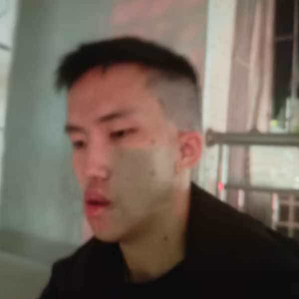 24岁岁广东单身帅哥 - 吐鲁番吉缘网