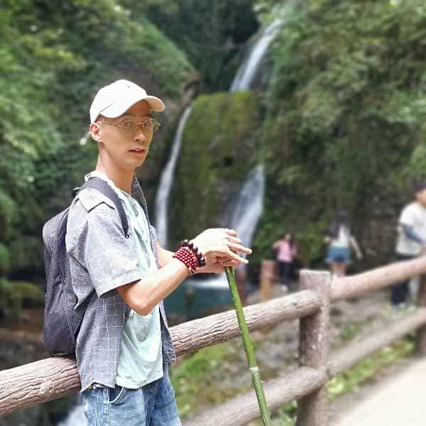 29岁岁四川单身帅哥 - 吐鲁番吉缘网