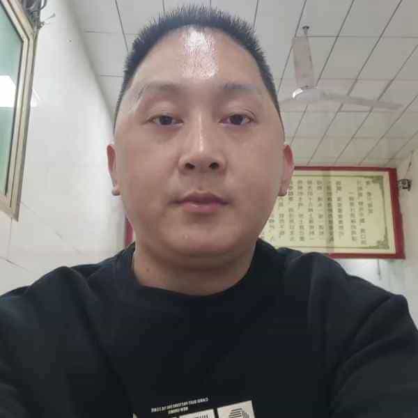 37岁岁陕西单身帅哥 - 吐鲁番吉缘网