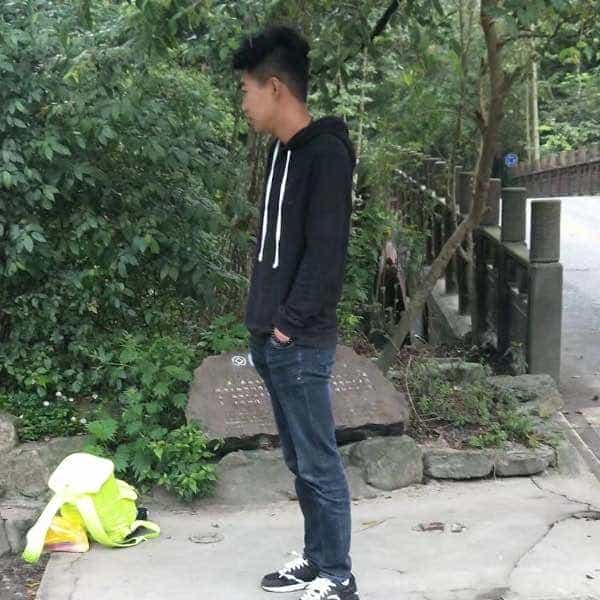 27岁岁四川单身帅哥 - 吐鲁番吉缘网