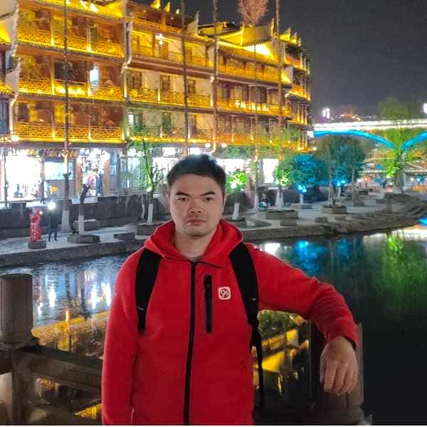 39岁岁广东单身帅哥 - 吐鲁番吉缘网