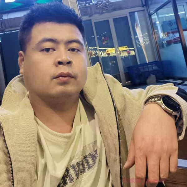 34岁岁陕西单身帅哥 - 吐鲁番吉缘网