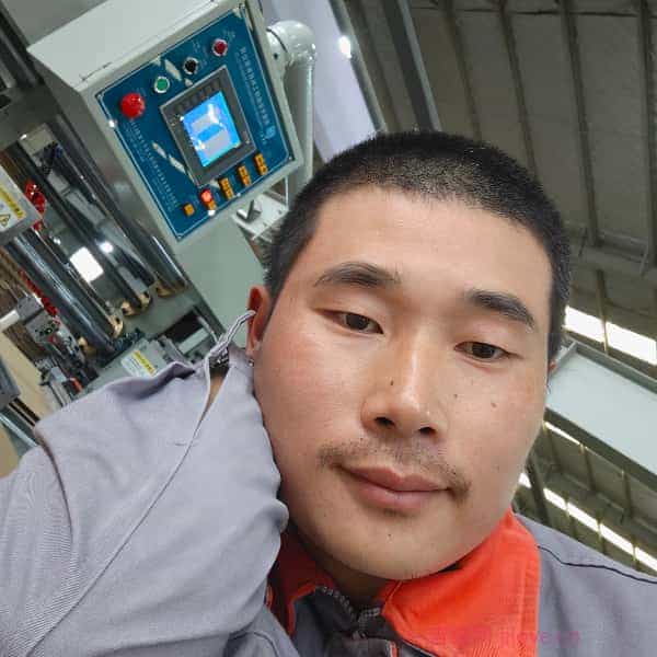 37岁岁江苏单身帅哥 - 吐鲁番吉缘网