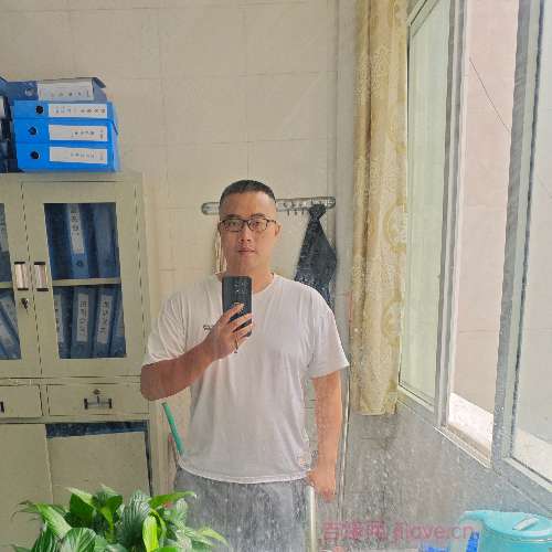 34岁岁四川单身帅哥 - 吐鲁番吉缘网